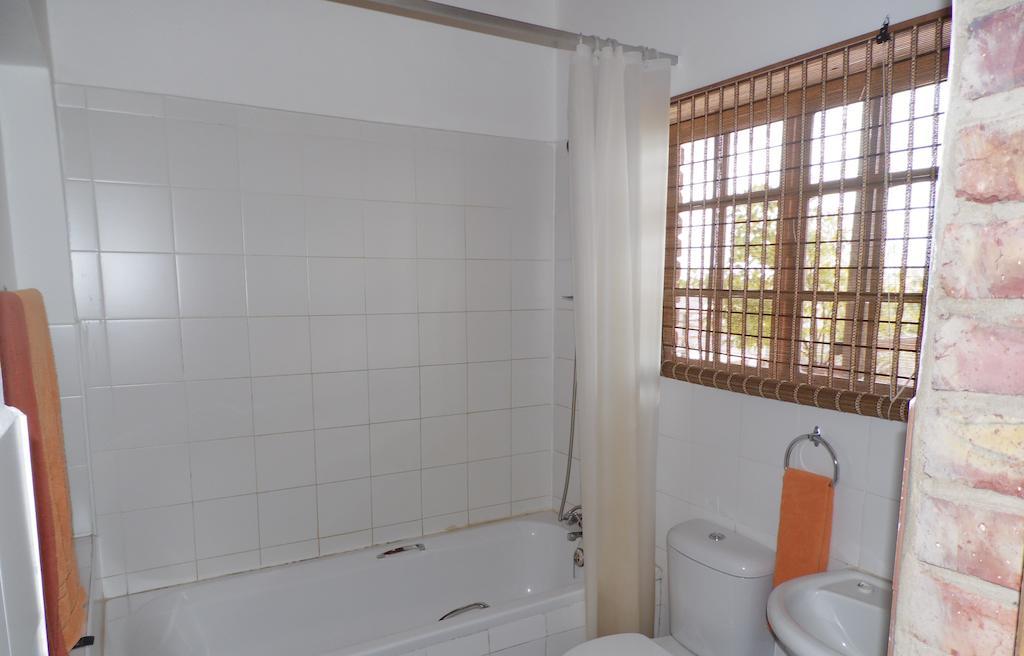 The Hexagon Wildlife Conservation Hotel Uitenhage Room photo