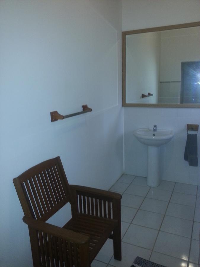 The Hexagon Wildlife Conservation Hotel Uitenhage Exterior photo